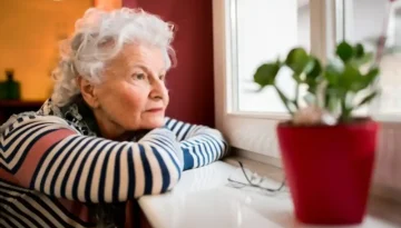How to Defeat Loneliness and Fight Depression for Seniors